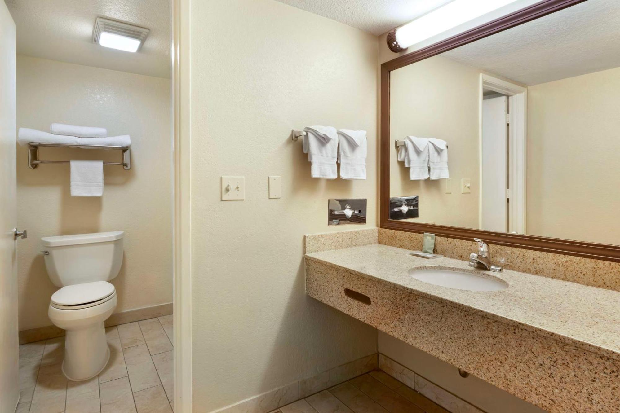 Best Western Heritage Inn Чико Екстериор снимка